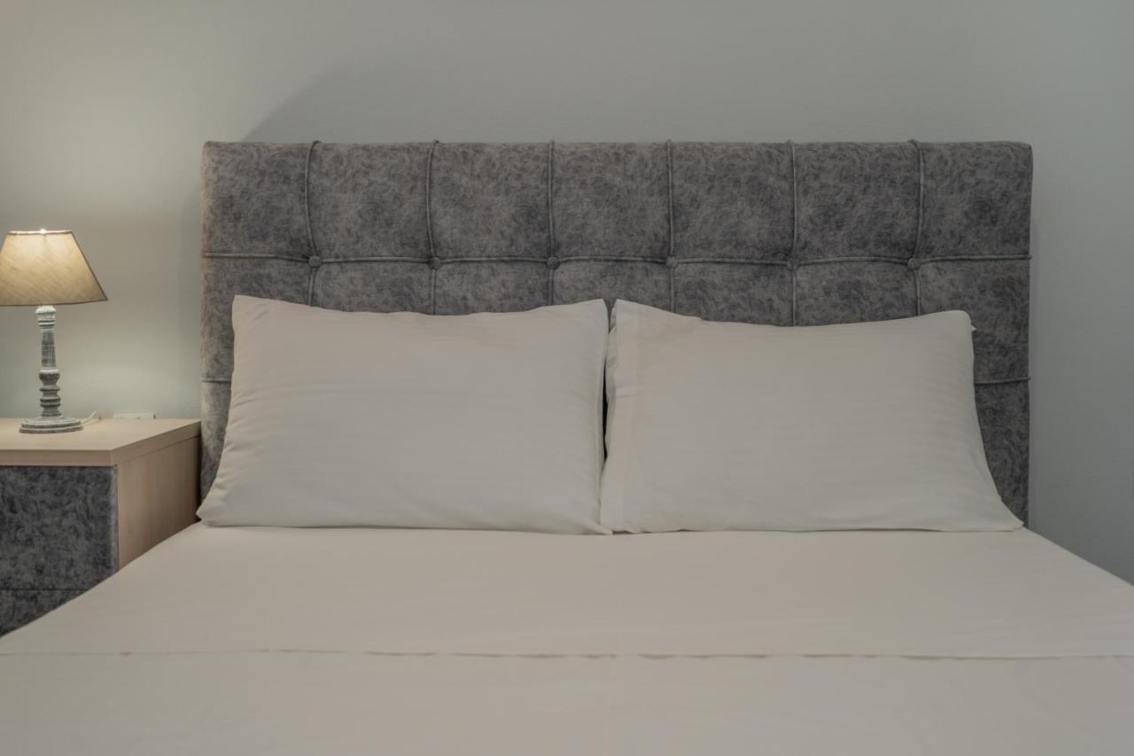 Comfy Apt Next To Metro Афіни Екстер'єр фото